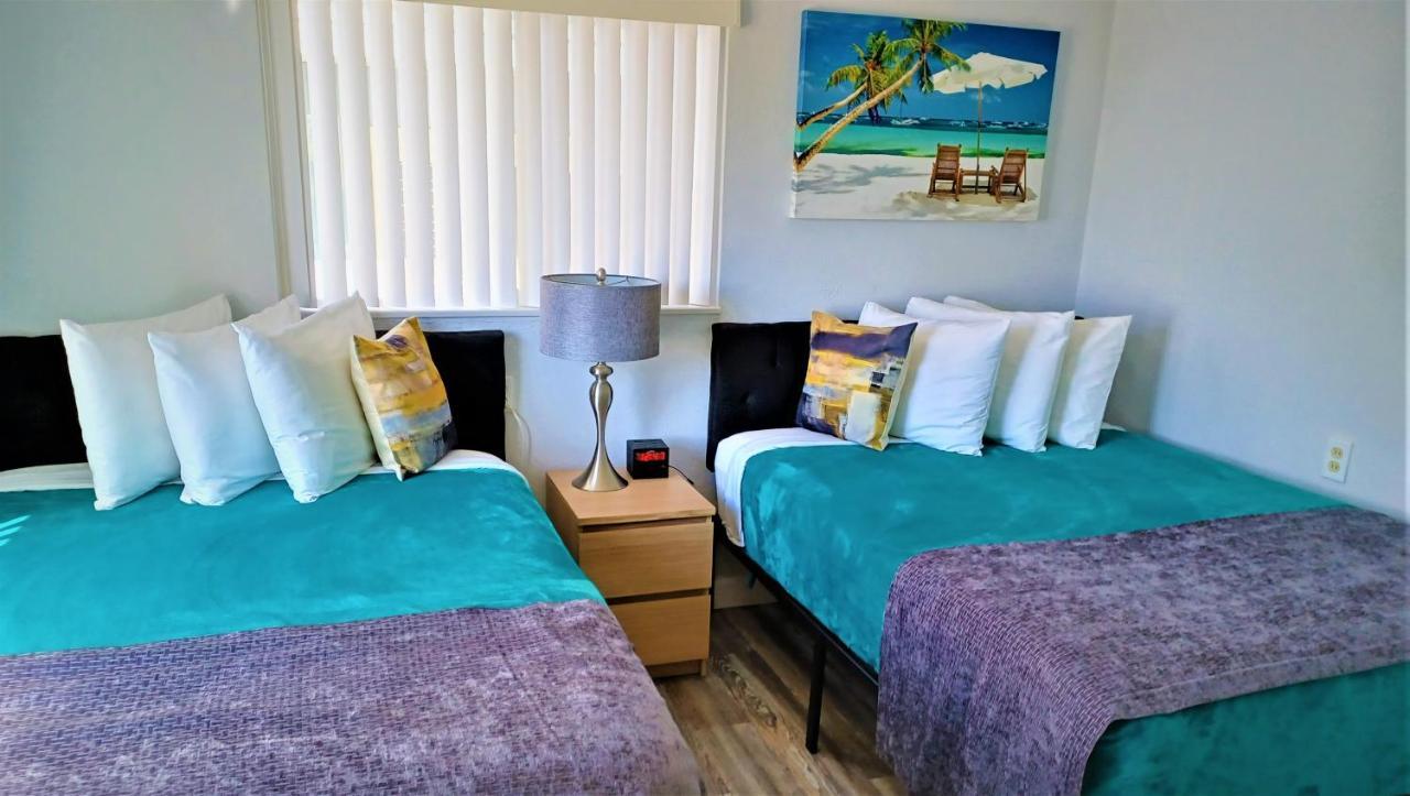 Johns Pass Beach Motel Treasure Island Exterior foto
